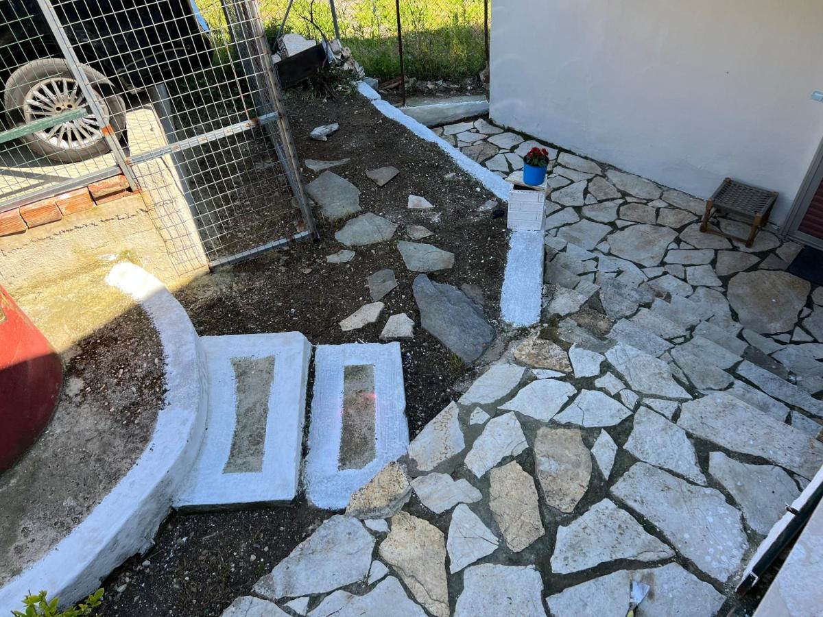 Ciel Apartment, 5 Minutes Walk From Ipsos Beach! Exterior photo